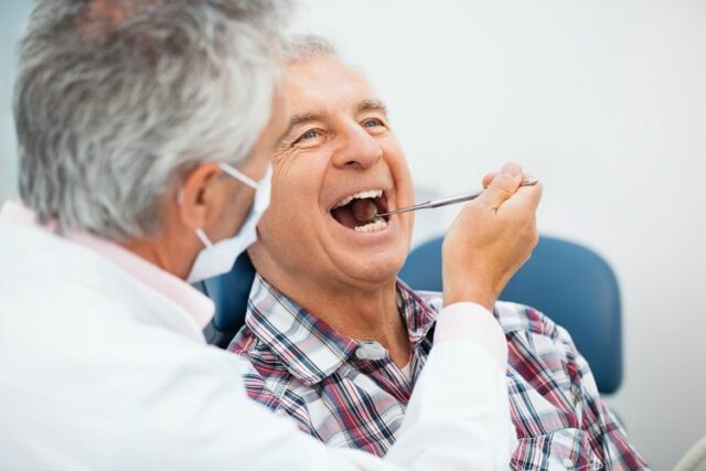 Seniors' Teeth Whitening